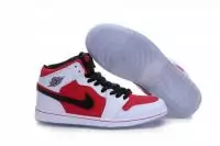 baskets montantes homme nike air jordan 1 retro rouge blanc noir